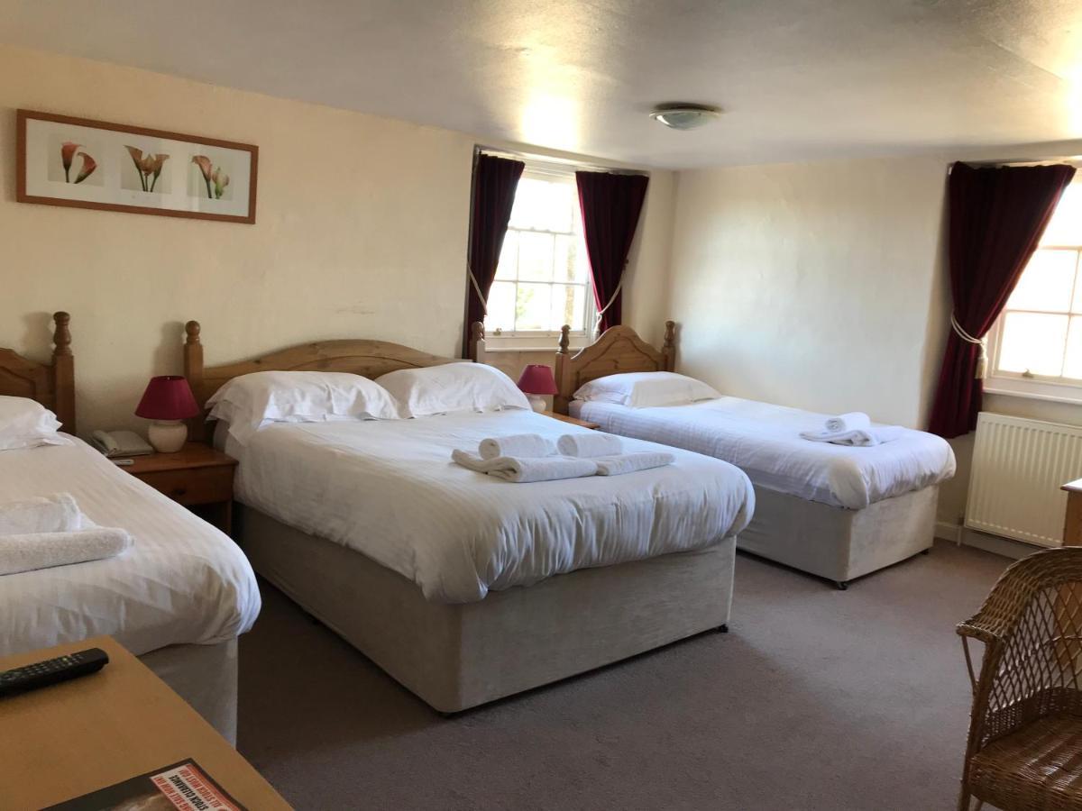 The White Hart Hotel Martock